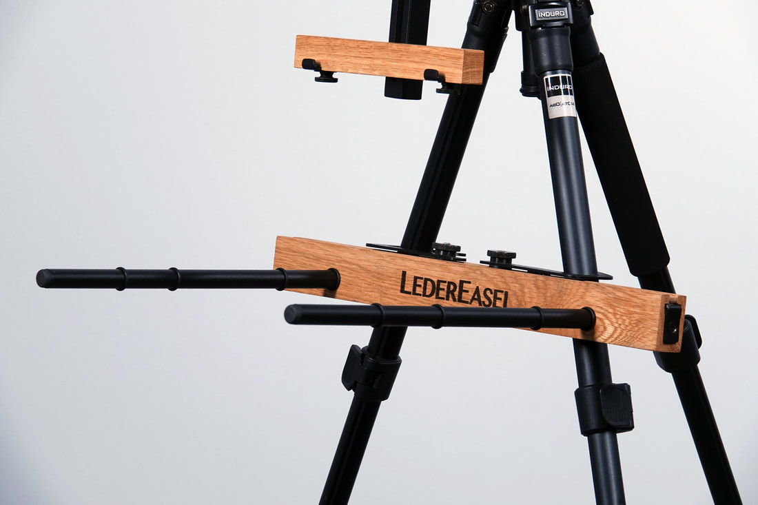 Collapsible wooden easel with strong tripod style legs high